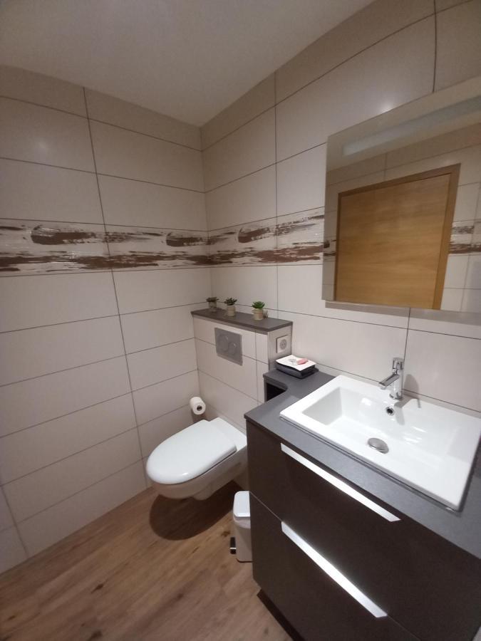 Appartement En Rez De Jardin Thenesol Exterior photo
